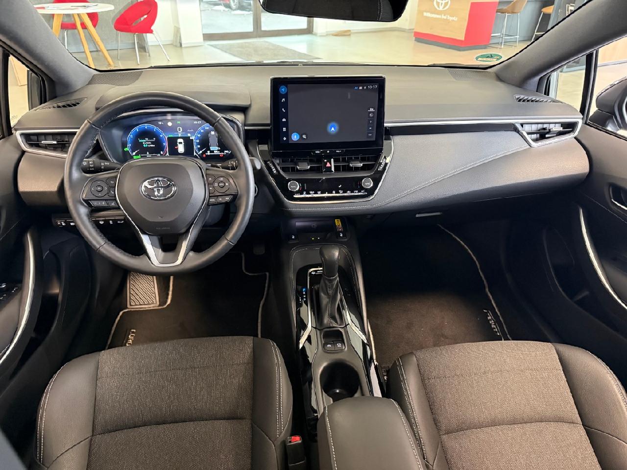 Foto 1 - Corolla Hybrid Team D, grau