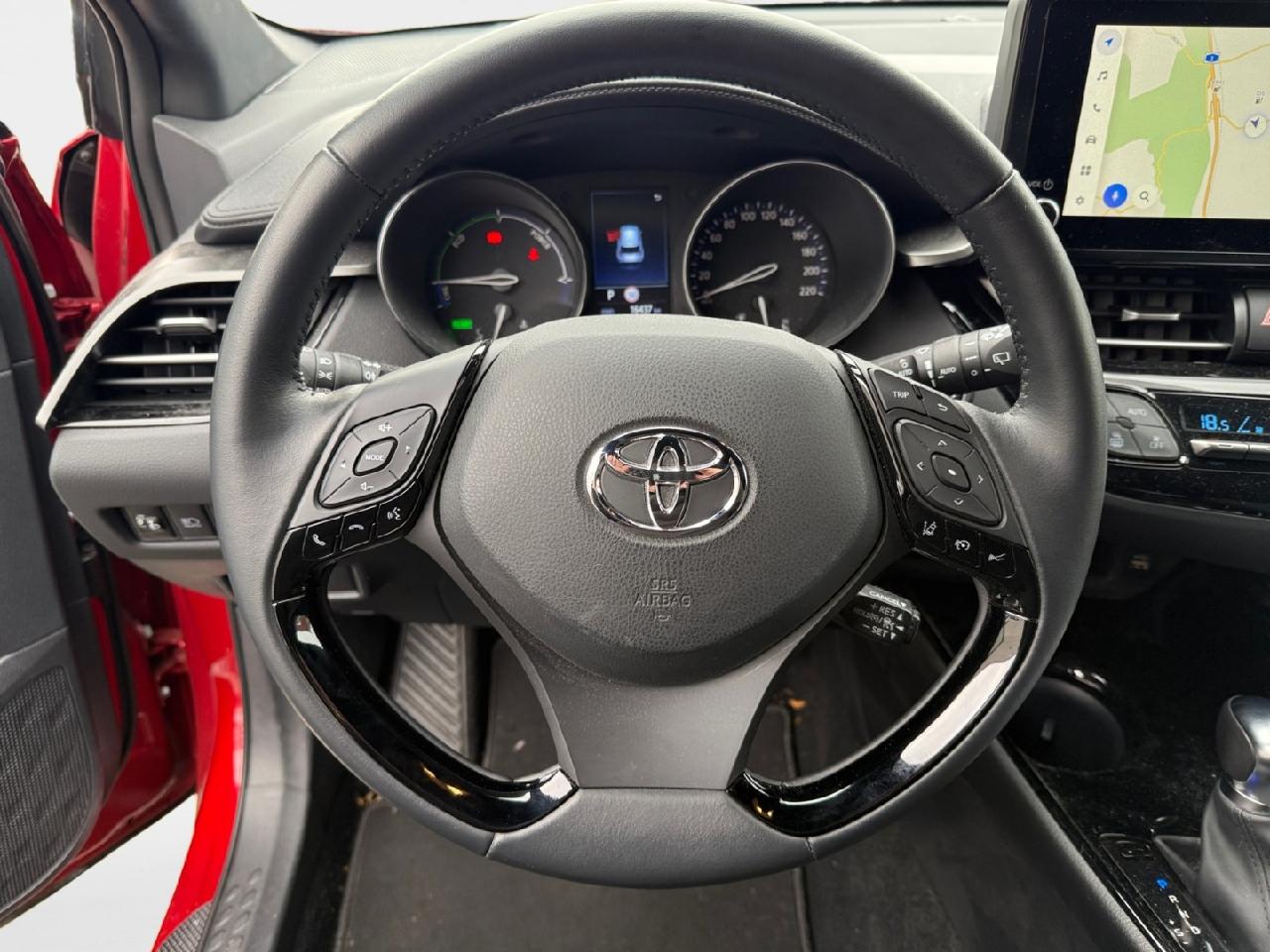 Foto 1 - Toyota C-HR C-HR Hybrid Team D, Karminarot etallic