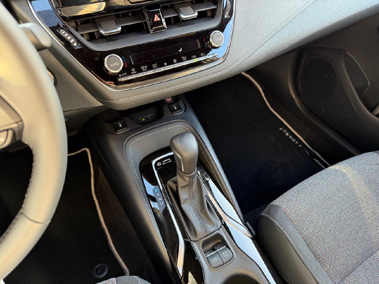 Foto 1 - Corolla Hybrid Teamplayer***Kamera,Klima***, marlingrau Metallic