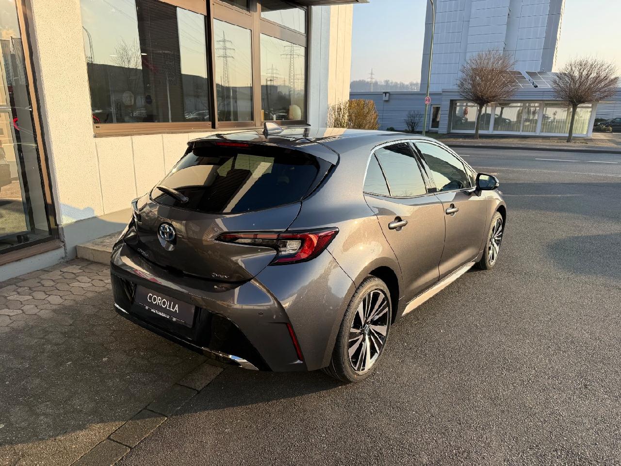 Foto 1 - Corolla Hybrid Teamplayer***Kamera,Klima***, marlingrau Metallic