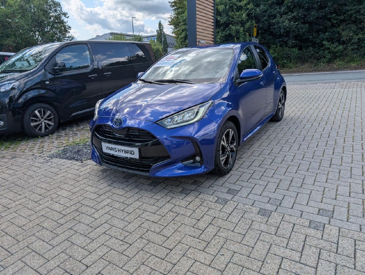 Foto 1 - Yaris Yaris Hybrid Teamplayer, Juniper Blue