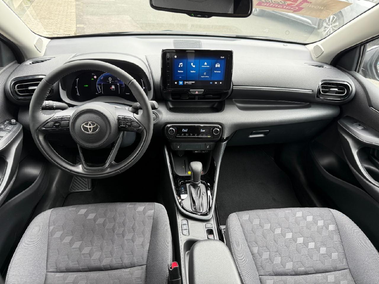 Foto 1 - Yaris Hybrid Teamplayer***Kamera,SHZ,Klima***, mysticschwarz mica