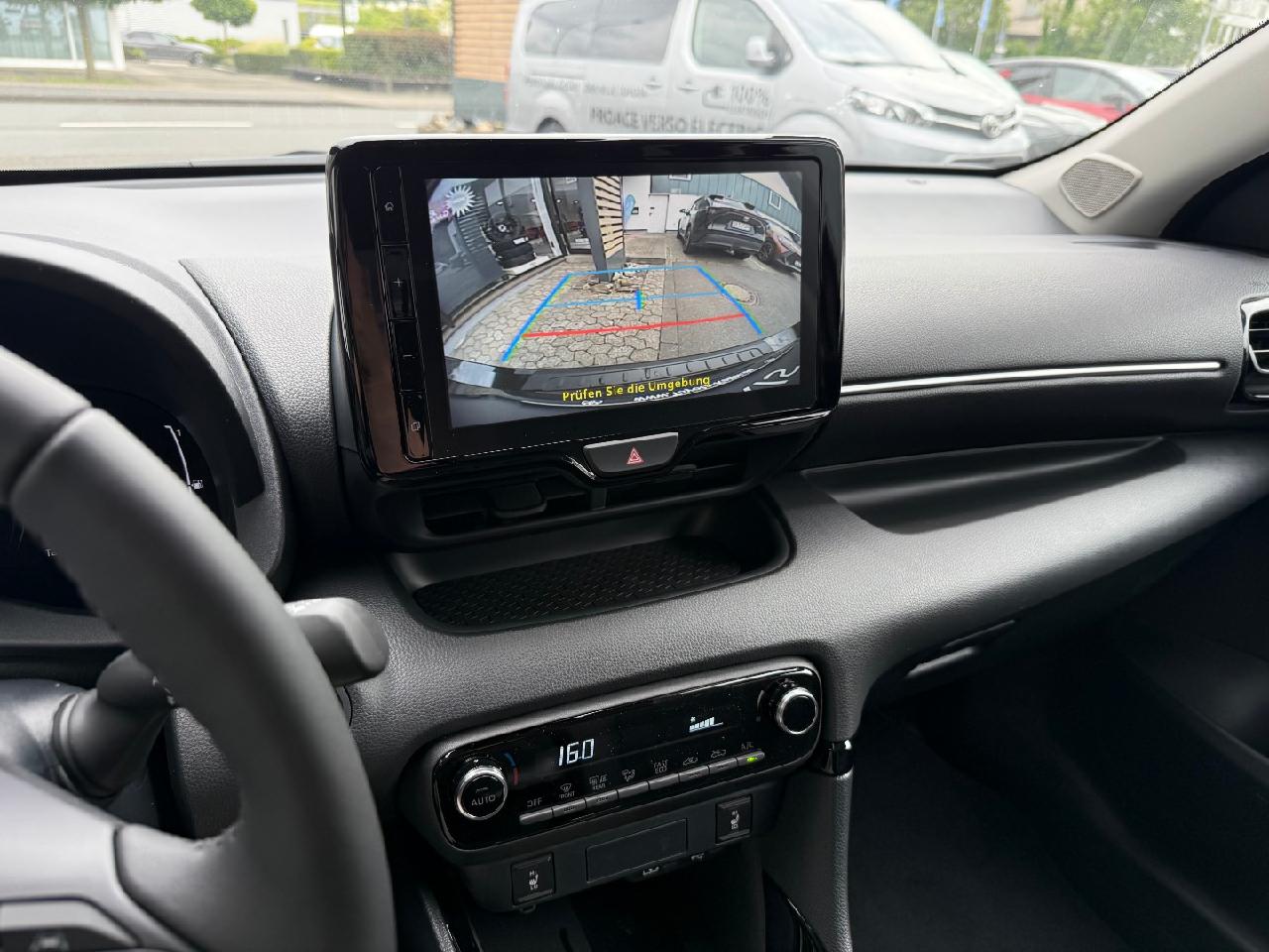 Foto 1 - Yaris Hybrid Teamplayer***Kamera,SHZ,Klima***, mysticschwarz mica