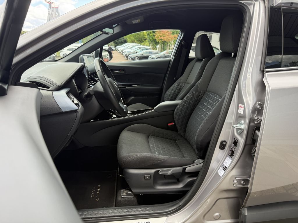 TOYOTA C-HR | Autohaus Keller GmbH + Co. KG