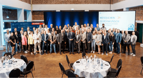 Verleihung des Ausbildungssiegels durch Ministerpräsident Wüst